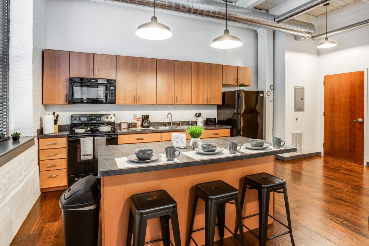 Ny Style Centric Loft With King Bed By Park Ave Διαμέρισμα Ρότσεστερ Εξωτερικό φωτογραφία
