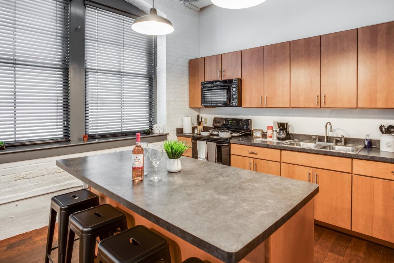 Ny Style Centric Loft With King Bed By Park Ave Διαμέρισμα Ρότσεστερ Εξωτερικό φωτογραφία