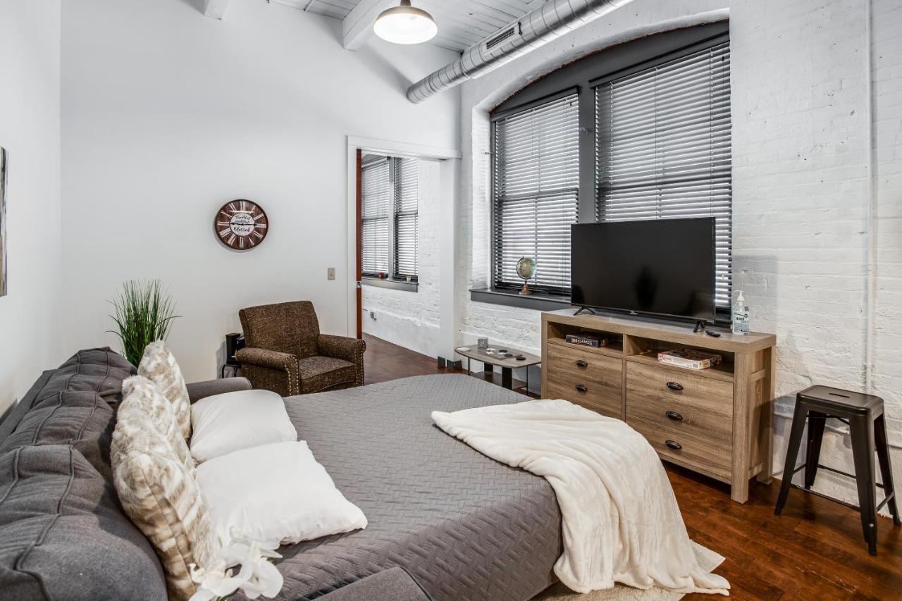 Ny Style Centric Loft With King Bed By Park Ave Διαμέρισμα Ρότσεστερ Εξωτερικό φωτογραφία